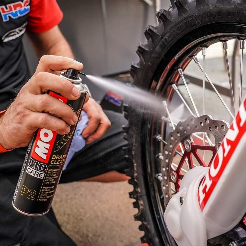 Знежирювачах гальм для багі MOTUL P2 BRAKE CLEAN