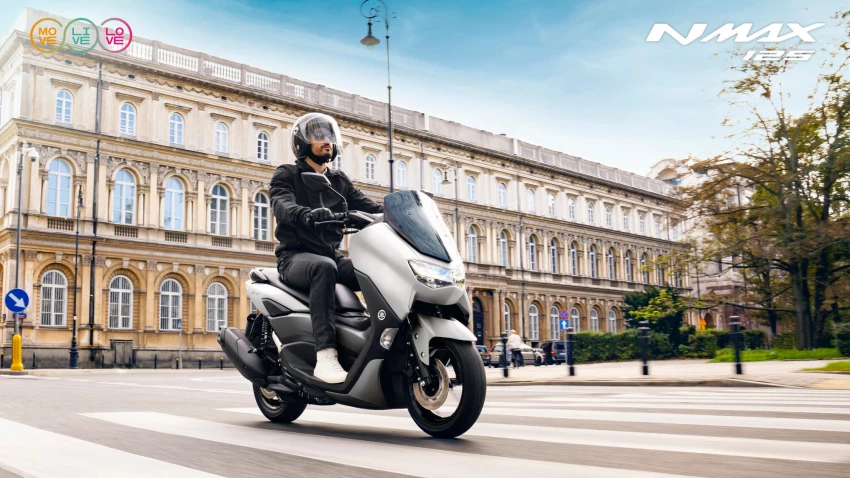 Продам скутер Yamaha NMAX 125