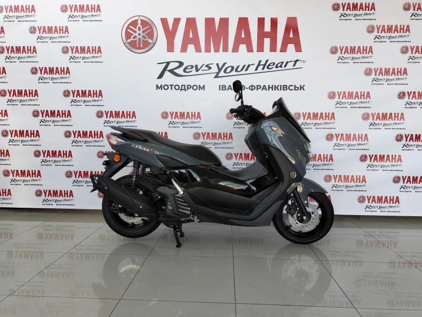 Купити скутер в кредит - Yamaha NMAX 155