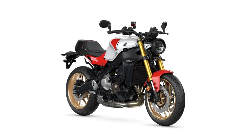 Yamaha XSR900 Legend Red КРЕДИТ