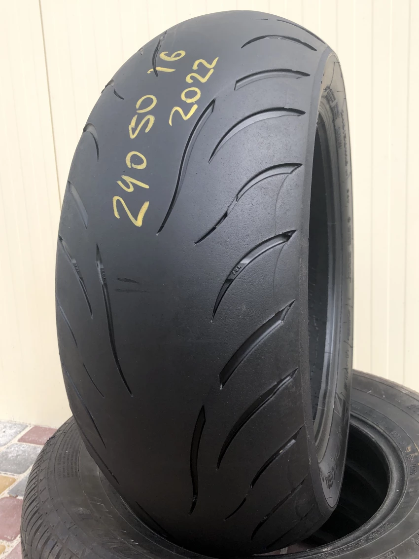 240/50 R16 . 240 50 16 мотошини шини б/в б/у колеса